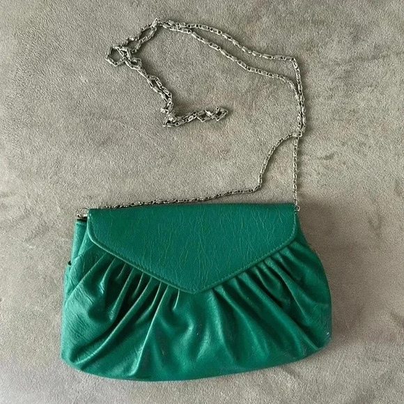 Accessories - Cute green leather clutch hand bag, perfect for a night out. Light weight.
